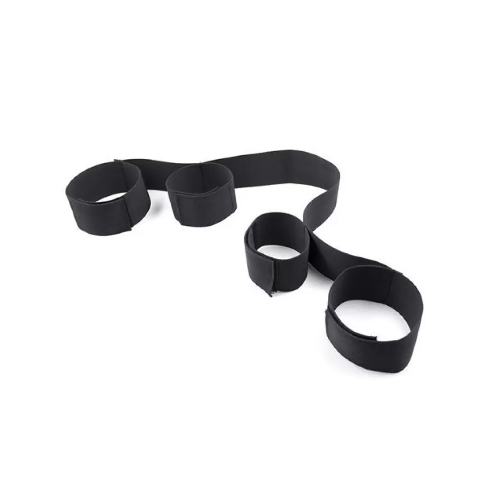 set costrittivo Kinky Spreader per giochi erotici di coppia